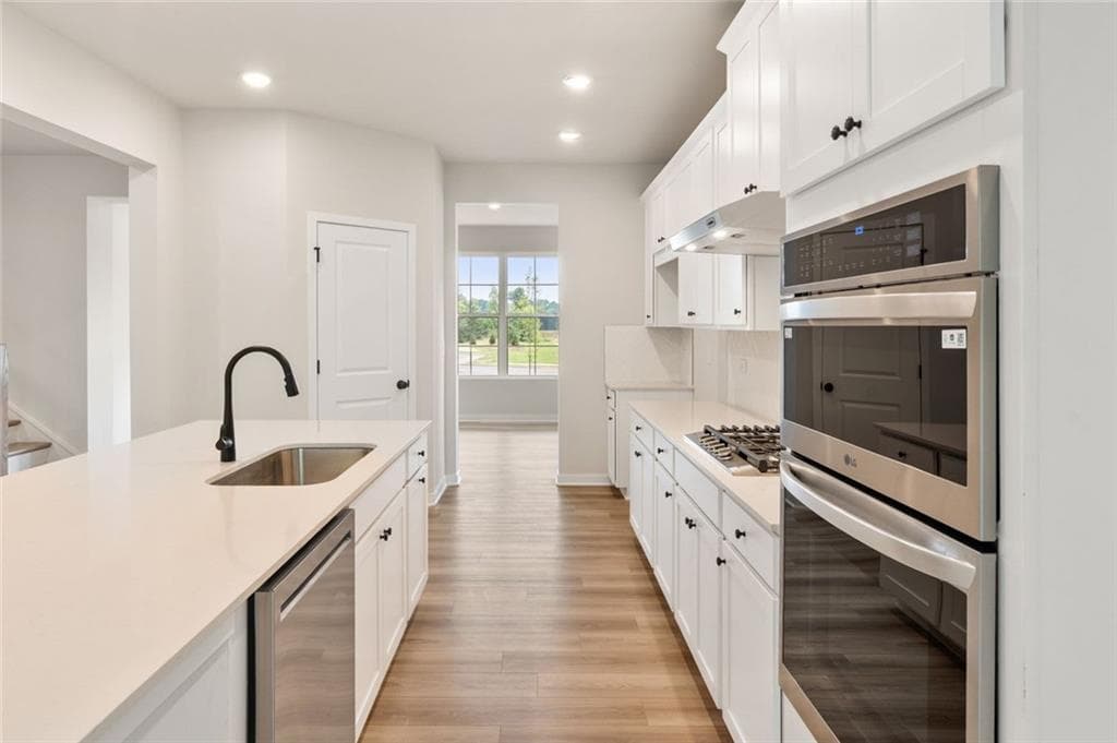 5 bedroom, 4 bathroom, 3,403 sq ft single family residence for sale at 144 Serenade Creek Road, Mcdonough, GA 30252 — photo 5