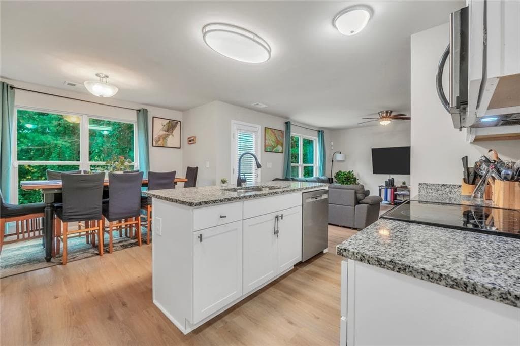4 bedroom, 3 bathroom, 1,850 sq ft single family residence for sale at 480 McGiboney Lane, Covington, GA 30016 — photo 7