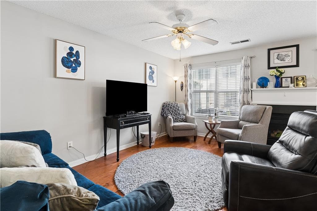 2 bedroom, 3 bathroom, 1,216 sq ft townhouse for sale at 253 Gallant Court 17, Mableton, GA 30126 — photo 10