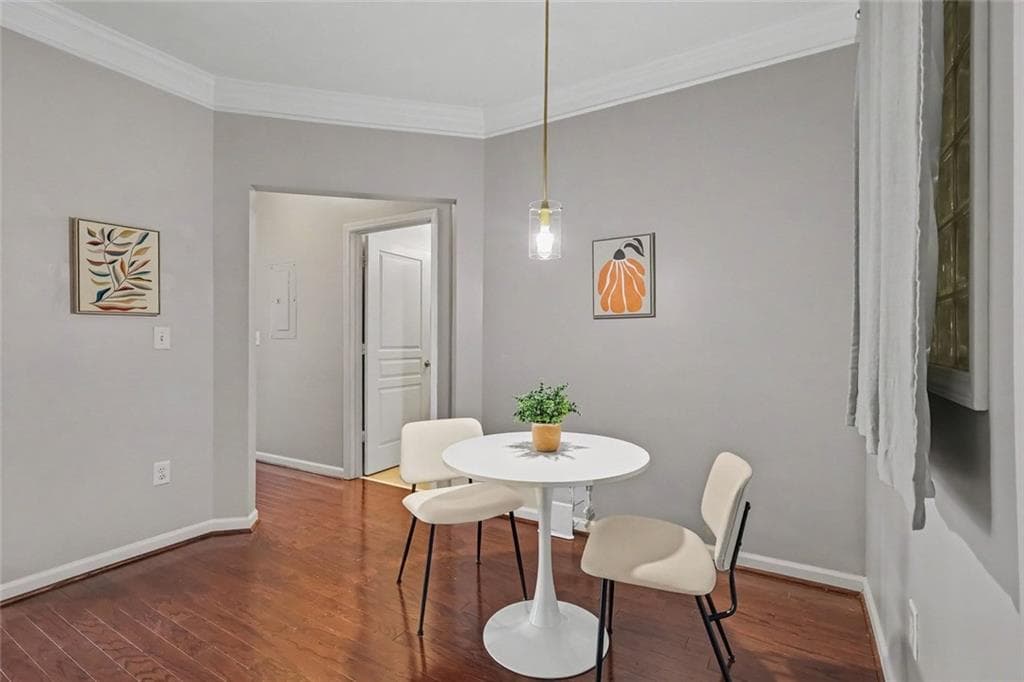 1 bedroom, 1 bathroom, 754 sq ft condominium for sale at 10 Perimeter Summit Boulevard 4320, Atlanta, GA 30319 — photo 2