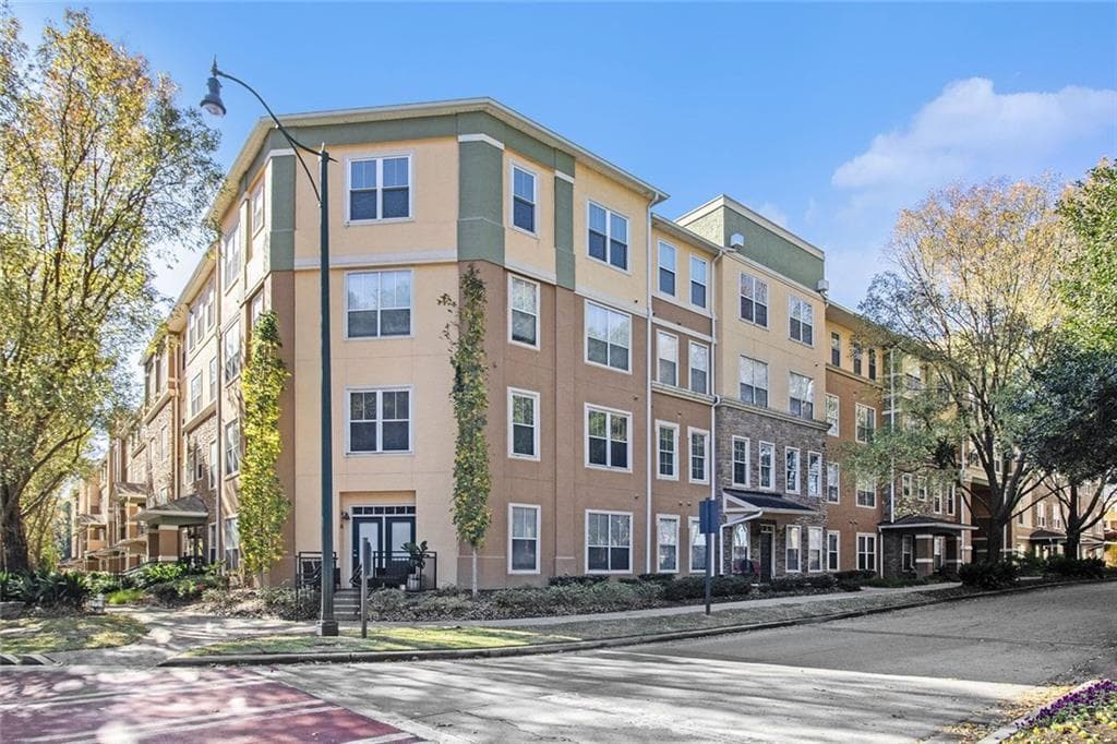 1 bedroom, 1 bathroom, 754 sq ft condominium for sale at 10 Perimeter Summit Boulevard 4320, Atlanta, GA 30319 — photo 10