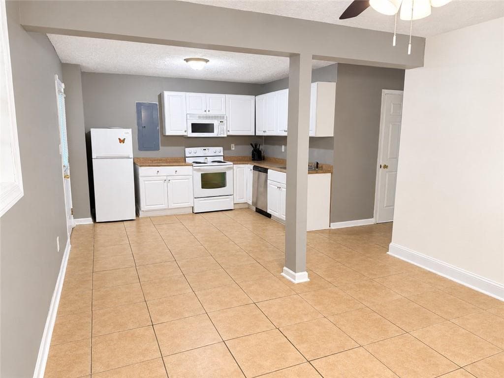 1 bedroom, 1 bathroom apartment for rent at 1447 Shiloh Way 1, Kennesaw, GA 30144 for $1,500 a month — photo 5