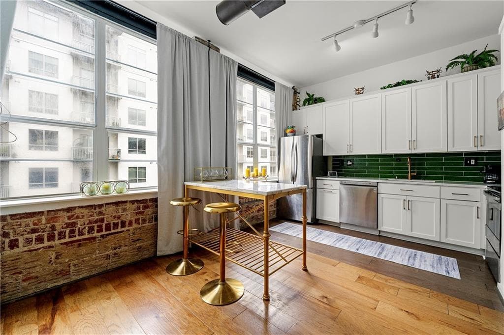 1 bedroom, 1 bathroom, 625 sq ft condominium for sale at 800 Peachtree Street 8601, Atlanta, GA 30308 — photo 8