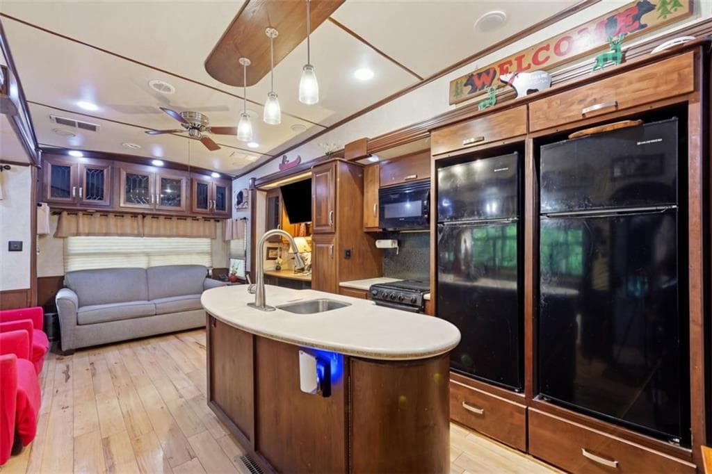1 bedroom, 1 bathroom, 400 sq ft single family residence for sale at 65 1St Street, Ellijay, GA 30540 — photo 9