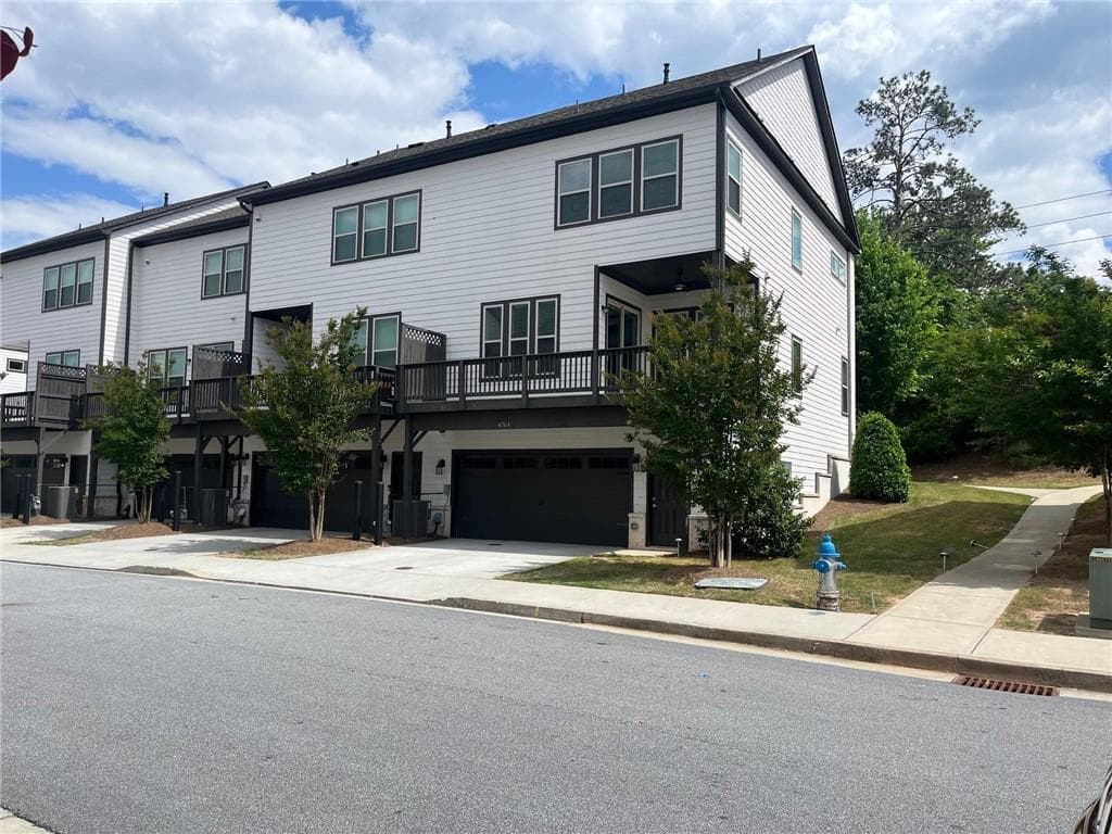 4 bedroom, 4 bathroom, 2,673 sq ft townhouse for sale at 4764 Highside Way, Smyrna, GA 30082 — photo 6