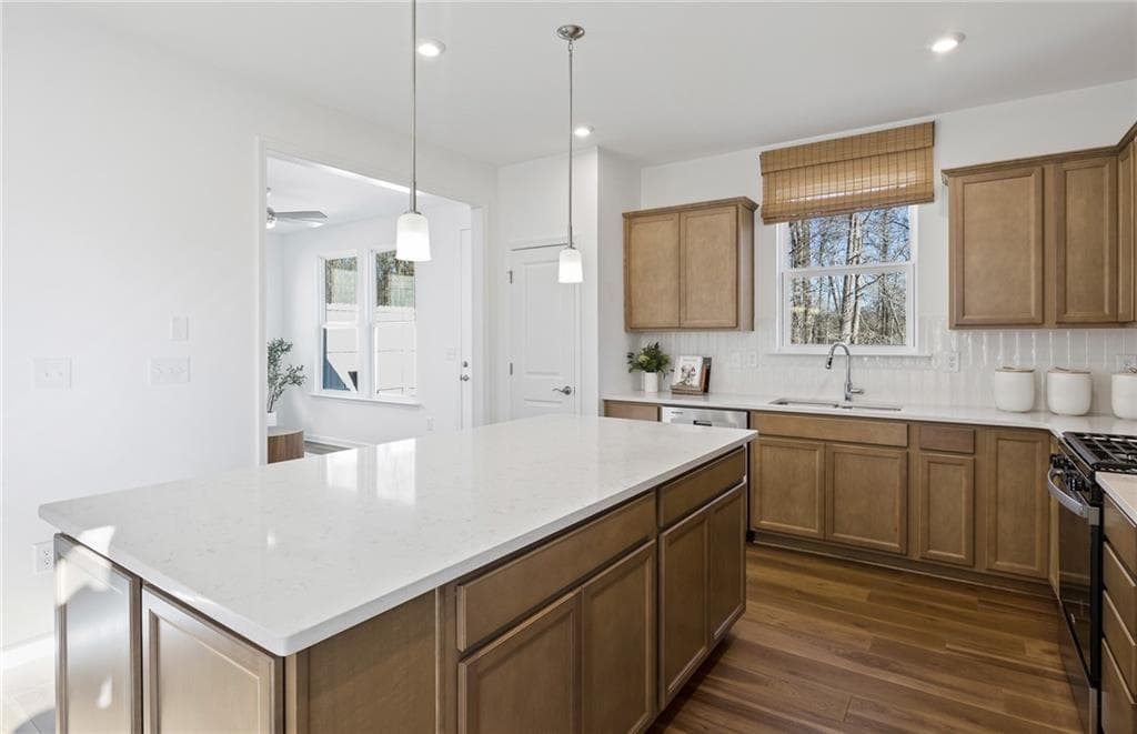 2 bedroom, 2 bathroom, 1,542 sq ft single family residence for sale at 426 Miscanthus Court, Griffin, GA 30223 — photo 9