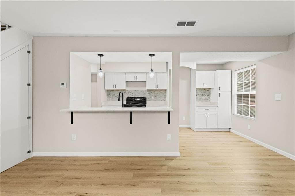2 bedroom, 1 bathroom, 882 sq ft townhouse for sale at 1321 Surrey Lane, Marietta, GA 30008 — photo 10