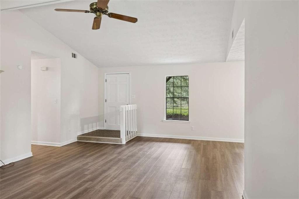 3 bedroom, 2 bathroom, 1,152 sq ft single family residence for sale at 101 Valley Court, Stockbridge, GA 30281 — photo 10