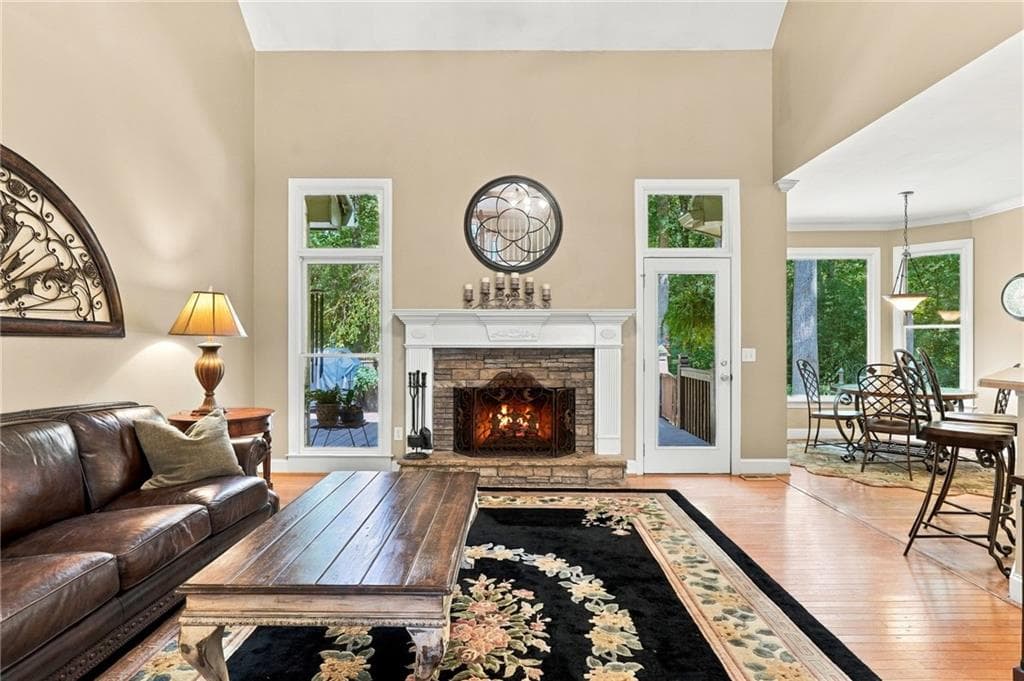 6 bedroom, 4 bathroom, 4,205 sq ft single family residence for sale at 7930 Willow Point, Gainesville, GA 30506 — photo 6