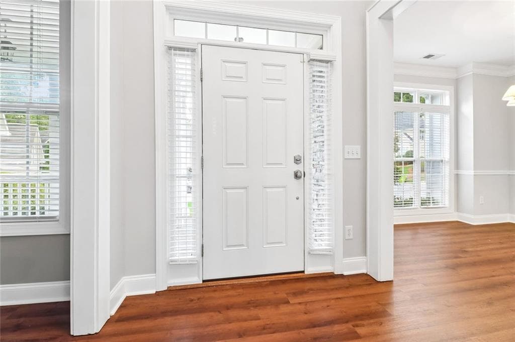 4 bedroom, 3 bathroom, 2,287 sq ft single family residence for sale at 5751 Vinings Place Court, Mableton, GA 30126 — photo 9