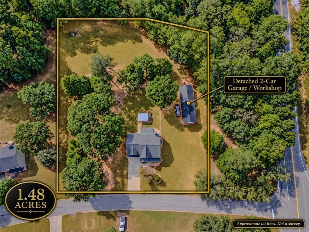 4 bedroom, 3 bathroom, 2,550 sq ft single family residence for sale at 1205 Mystic Drive, Loganville, GA 30052 — photo 3