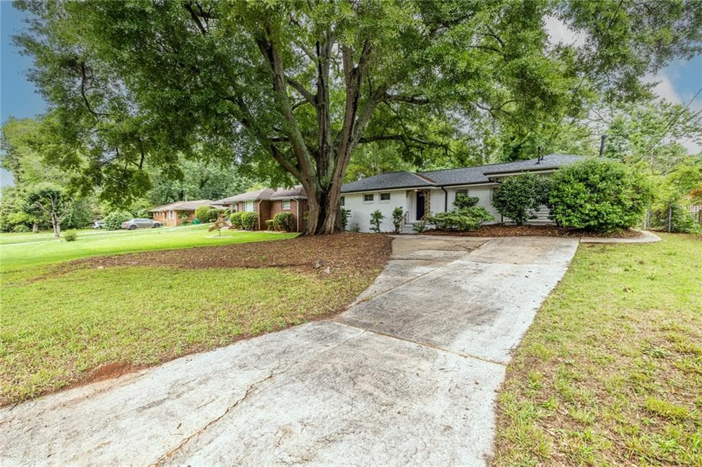 3 bedroom, 3 bathroom, 1,503 sq ft single family residence for rent at 3276 Bobbie Lane, Decatur, GA 30032 for $1,695 a month — photo 3