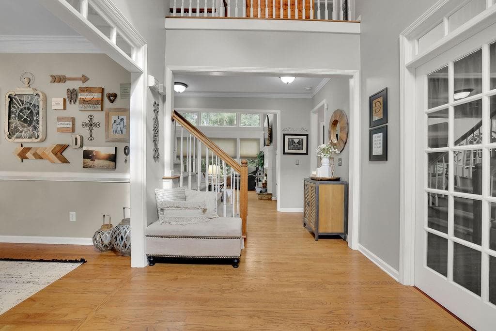 6 bedroom, 3 bathroom, 3,895 sq ft single family residence for sale at 12200 Stevens Creek Drive, Alpharetta, GA 30005 — photo 8
