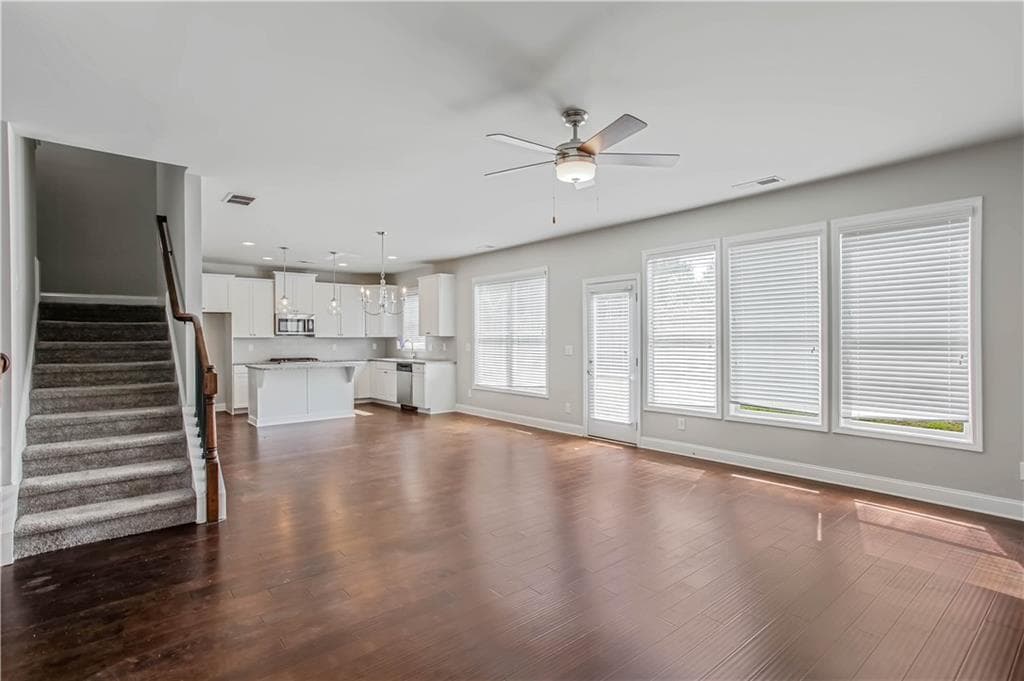 4 bedroom, 3 bathroom, 2,231 sq ft single family residence for sale at 149 Fieldbrook Crossing, Holly Springs, GA 30115 — photo 4
