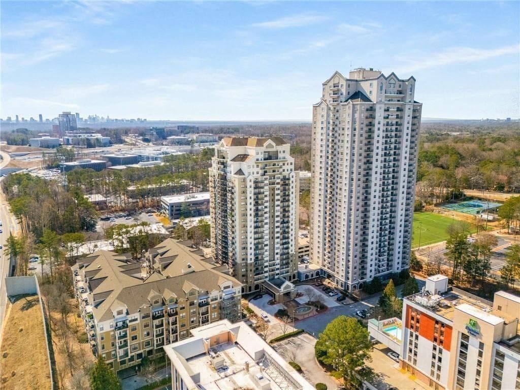 1 bedroom, 1 bathroom, 447 sq ft condominium for sale at 795 Hammond Drive 1810, Atlanta, GA 30328 — photo 10
