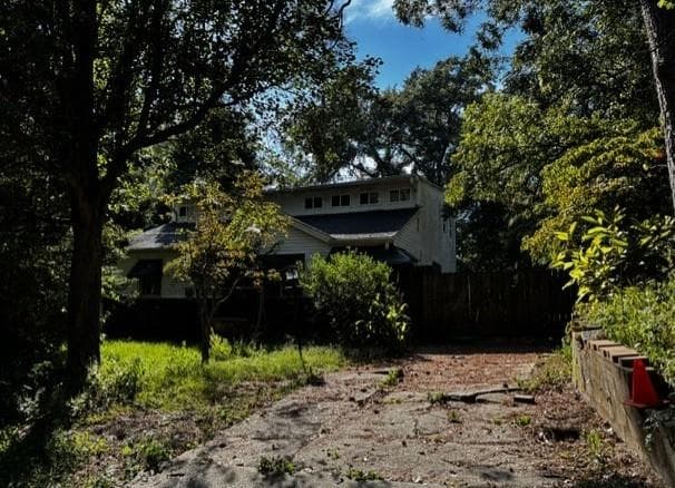4 bedroom, 2 bathroom, 1,566 sq ft single family residence for sale at 2184 Dunseath Avenue, Atlanta, GA 30318
