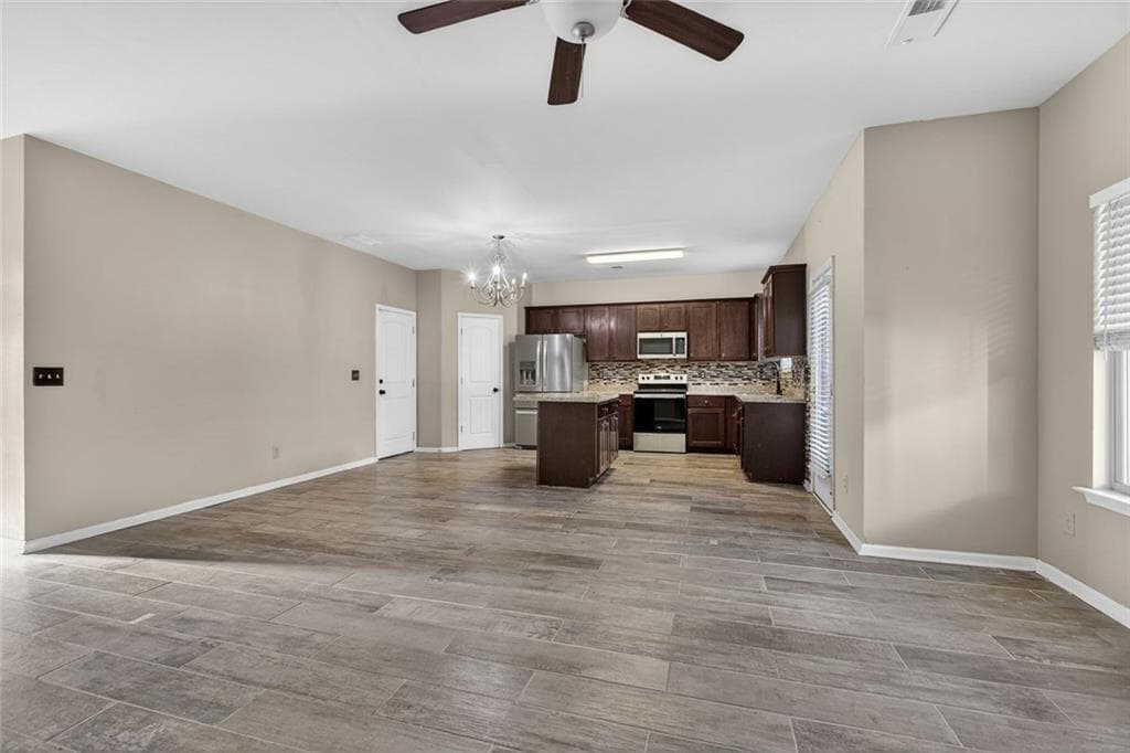 4 bedroom, 3 bathroom, 1,859 sq ft single family residence for rent at 1027 Grenier Terrace, Lawrenceville, GA 30045 for $2,500 a month — photo 5