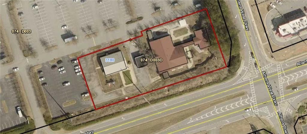 13 bedroom, 12 bathroom, 13,278 sq ft single family residence for sale at 3180 Atlanta Highway, Athens, GA 30606 — photo 9