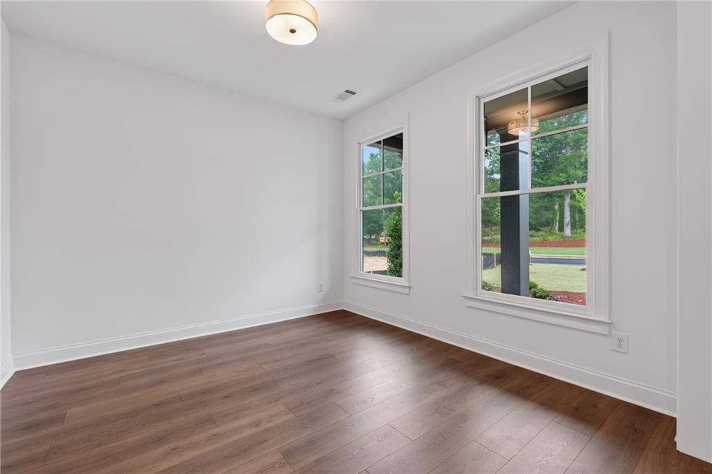 4 bedroom, 3 bathroom, 2,228 sq ft single family residence for sale at 53 STANLEY Drive, Winder, GA 30680 — photo 4
