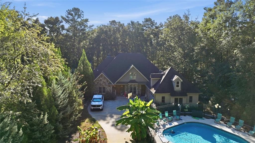 7 bedroom, 6 bathroom, 6,002 sq ft single family residence for sale at 362 Foxy Lane, Martin, GA 30557