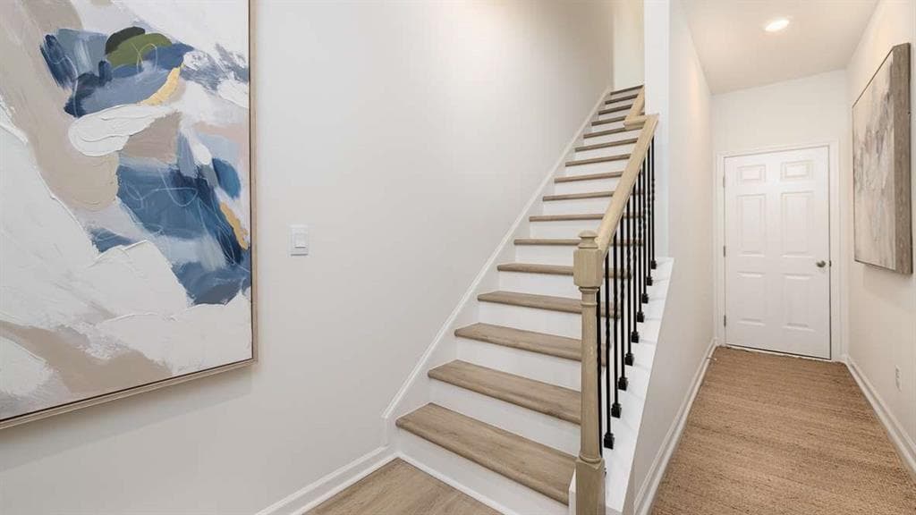 4 bedroom, 4 bathroom townhouse for sale at 1319 Lakota Place, Atlanta, GA 30315 — photo 6