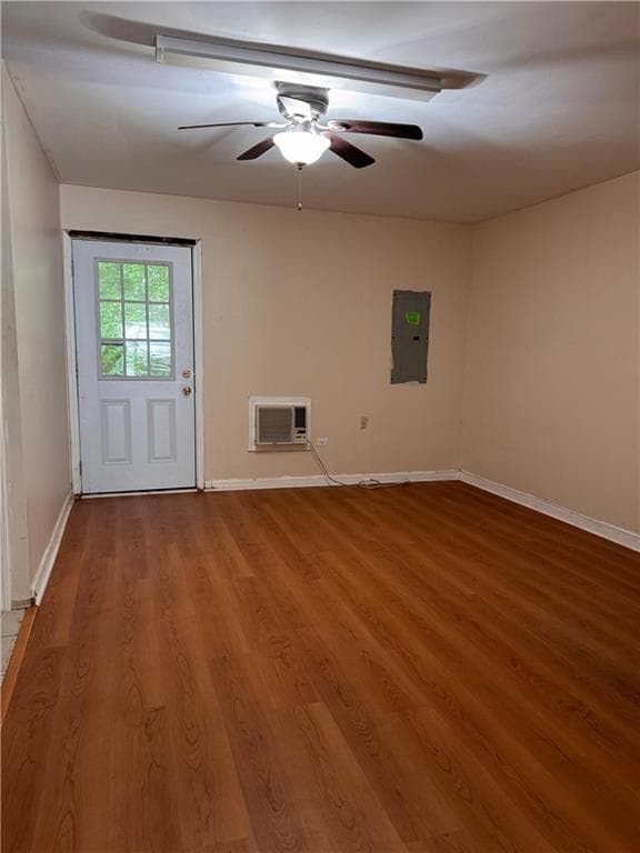 3 bedroom, 4 bathroom, 1,248 sq ft single family residence for rent at 74 Davis Road, Dawsonville, GA 30534 for $1,900 a month — photo 2