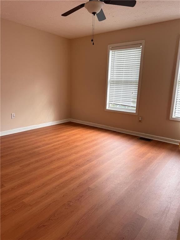 3 bedroom, 4 bathroom, 1,248 sq ft single family residence for rent at 74 Davis Road, Dawsonville, GA 30534 for $1,900 a month — photo 5