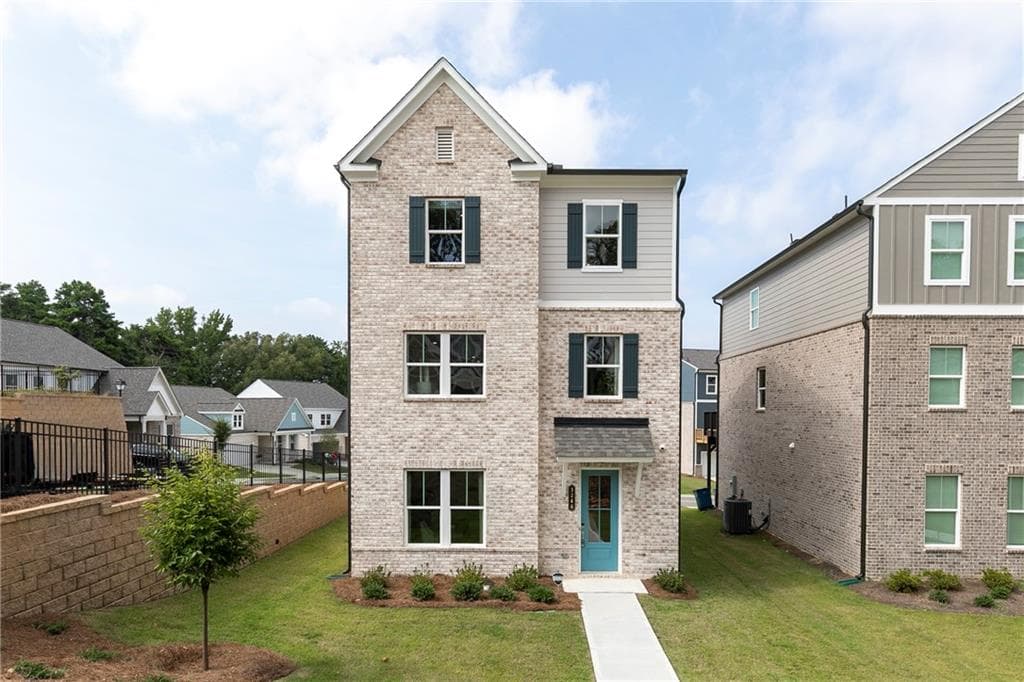 4 bedroom, 4 bathroom, 2,431 sq ft single family residence for sale at 3390 Willow Glade Trail, Lawrenceville, GA 30043 — photo 2
