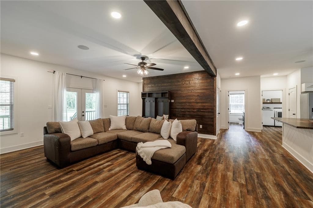 4 bedroom, 3 bathroom, 2,704 sq ft single family residence for sale at 930 James Holcomb Road, Hull, GA 30646 — photo 8