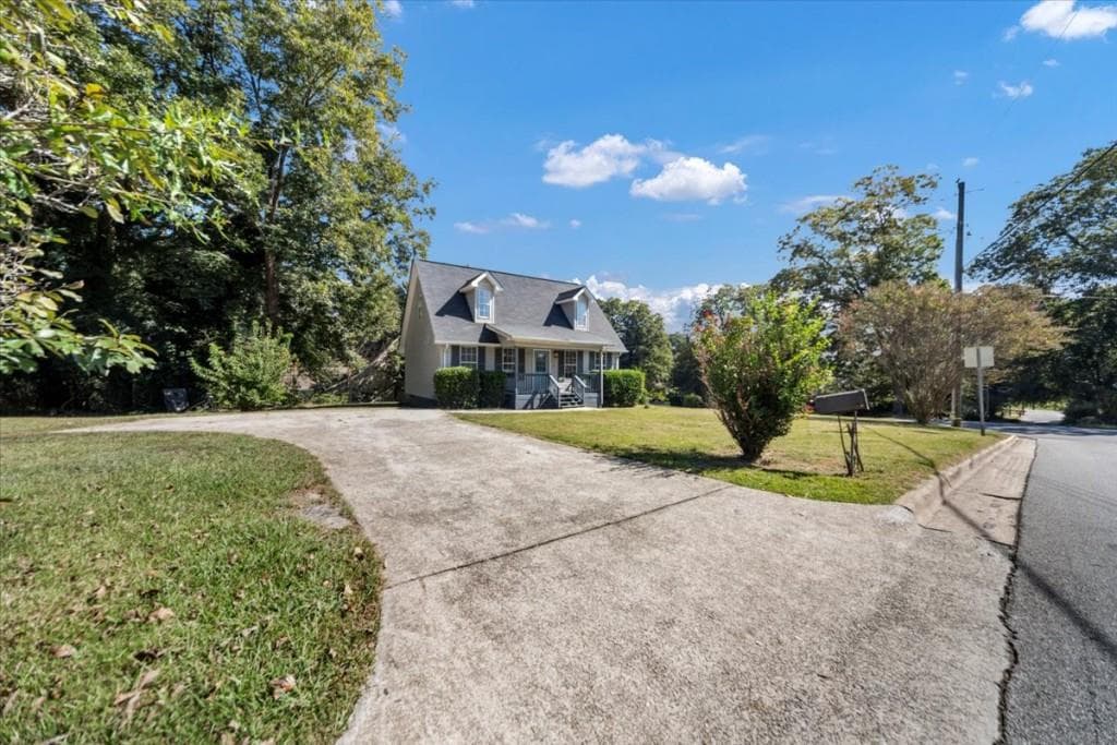3 bedroom, 2 bathroom, 1,254 sq ft single family residence for rent at 737 Carlton Street, Gainesville, GA 30501 for $2,200 a month — photo 4