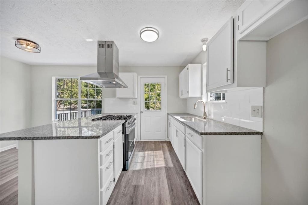 3 bedroom, 2 bathroom, 1,254 sq ft single family residence for rent at 737 Carlton Street, Gainesville, GA 30501 for $2,200 a month — photo 9