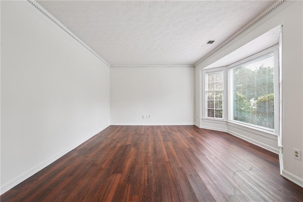 4 bedroom, 3 bathroom, 2,464 sq ft single family residence for sale at 1416 Manchester Court, Lilburn, GA 30047 — photo 4