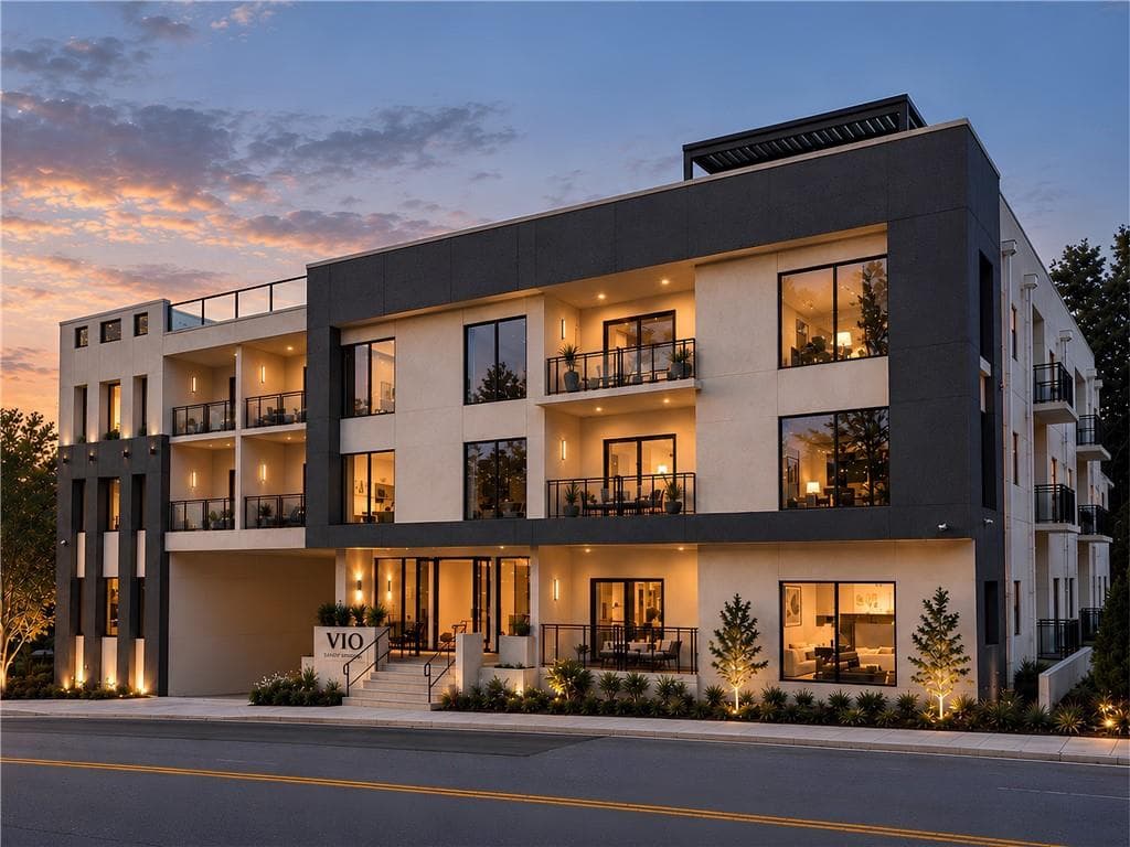 2 bedroom, 2 bathroom, 1,496 sq ft condominium for sale at 318 Sandy Springs Circle 270, Sandy Springs, GA 30328