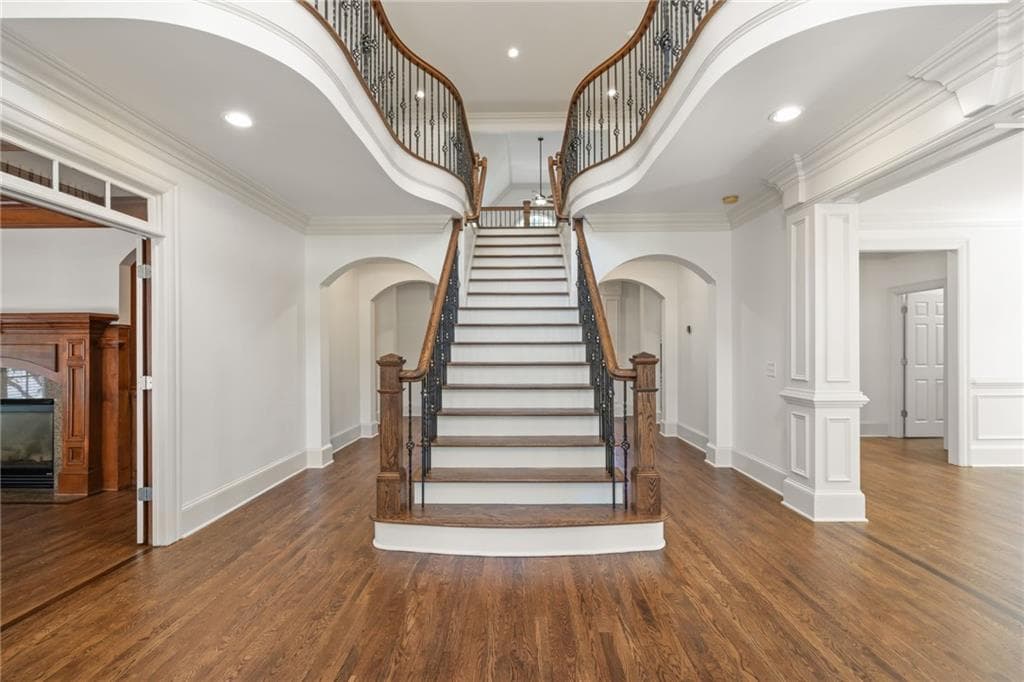 5 bedroom, 6 bathroom, 7,207 sq ft single family residence for sale at 2480 Flint Creek Drive, Cumming, GA 30041 — photo 3