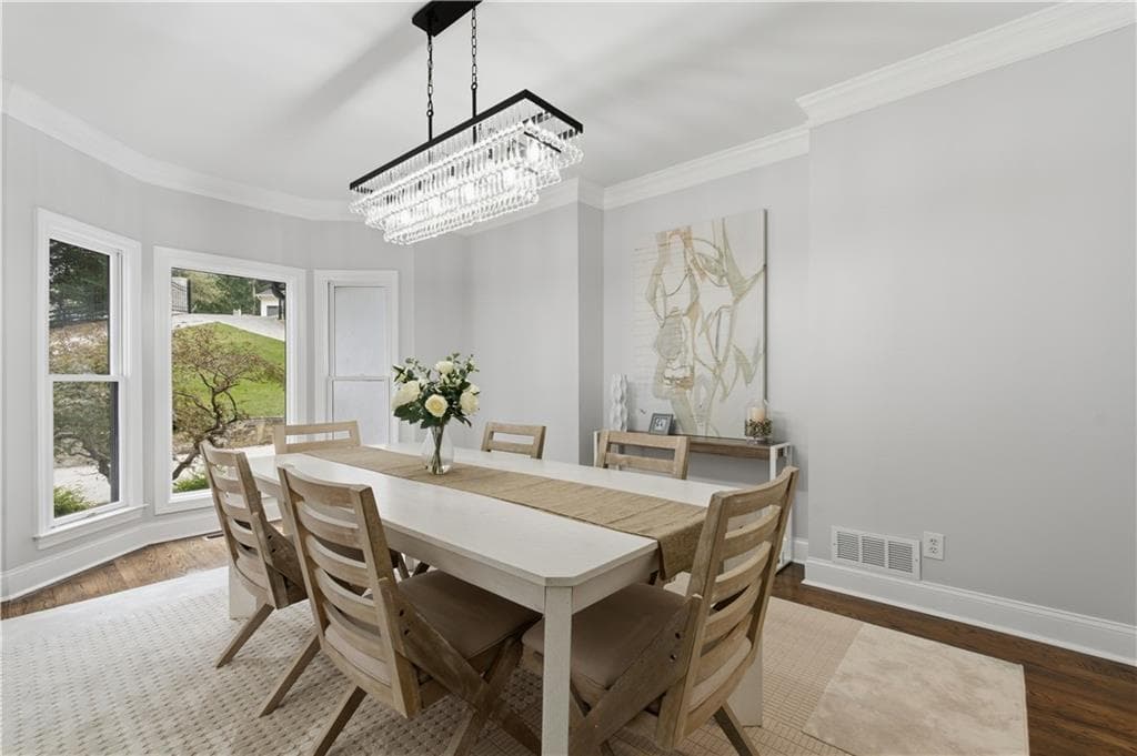 6 bedroom, 5 bathroom, 6,188 sq ft single family residence for sale at 6340 Barberry Hill Drive, Gainesville, GA 30506 — photo 6