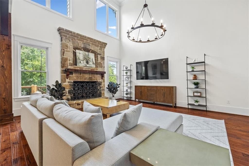 7 bedroom, 6 bathroom, 4,400 sq ft single family residence for sale at 1404 Briarwood Street, Brookhaven, GA 30319 — photo 6