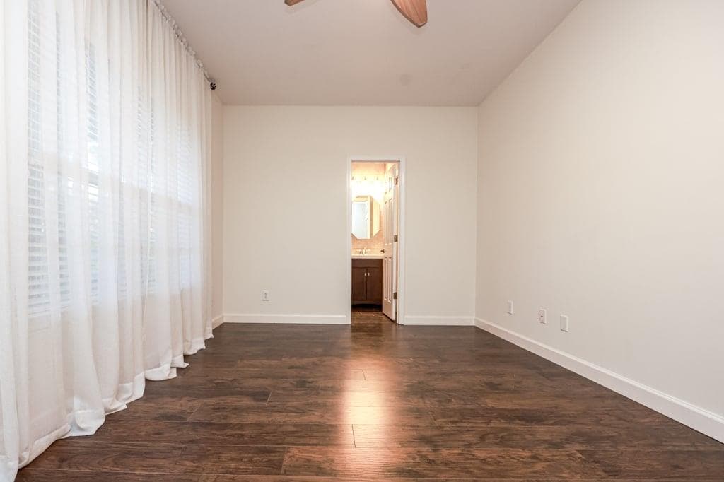 3 bedroom, 4 bathroom, 1,702 sq ft townhouse for rent at 7835 Kiverton Place, Atlanta, GA 30350 for $2,800 a month — photo 4