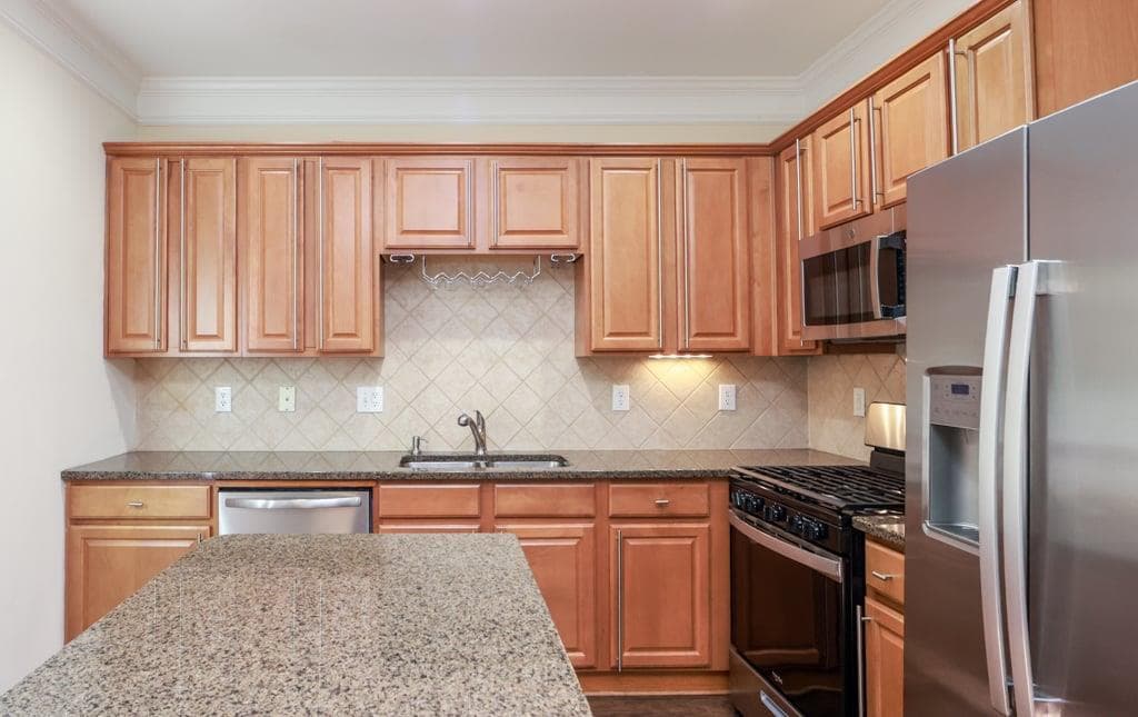 3 bedroom, 4 bathroom, 1,702 sq ft townhouse for rent at 7835 Kiverton Place, Atlanta, GA 30350 for $2,800 a month — photo 9