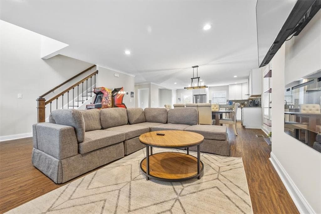 7 bedroom, 5 bathroom, 3,293 sq ft single family residence for sale at 252 Patterson Avenue, Atlanta, GA 30316 — photo 5