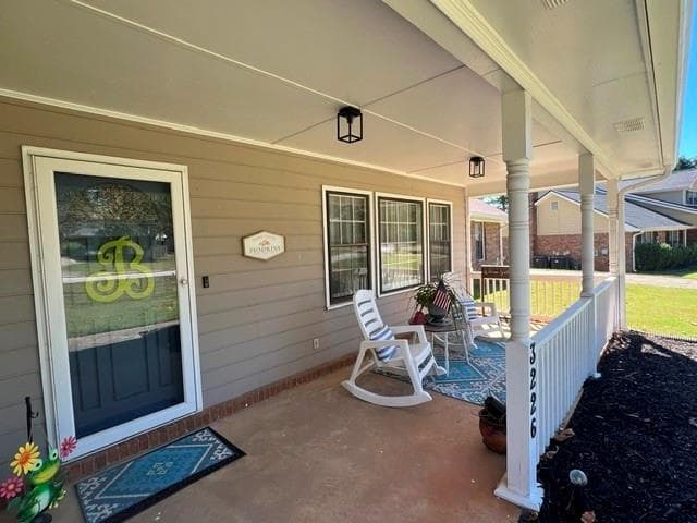 3 bedroom, 2 bathroom, 2,100 sq ft single family residence for sale at 3226 Hildas Corner, Conyers, GA 30013 — photo 6