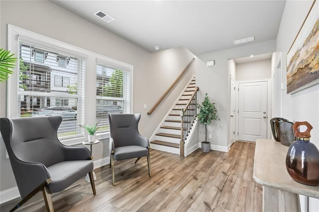 4 bedroom, 4 bathroom, 2,535 sq ft townhouse for sale at 1037 Knoxboro Lane, Woodstock, GA 30188 — photo 3