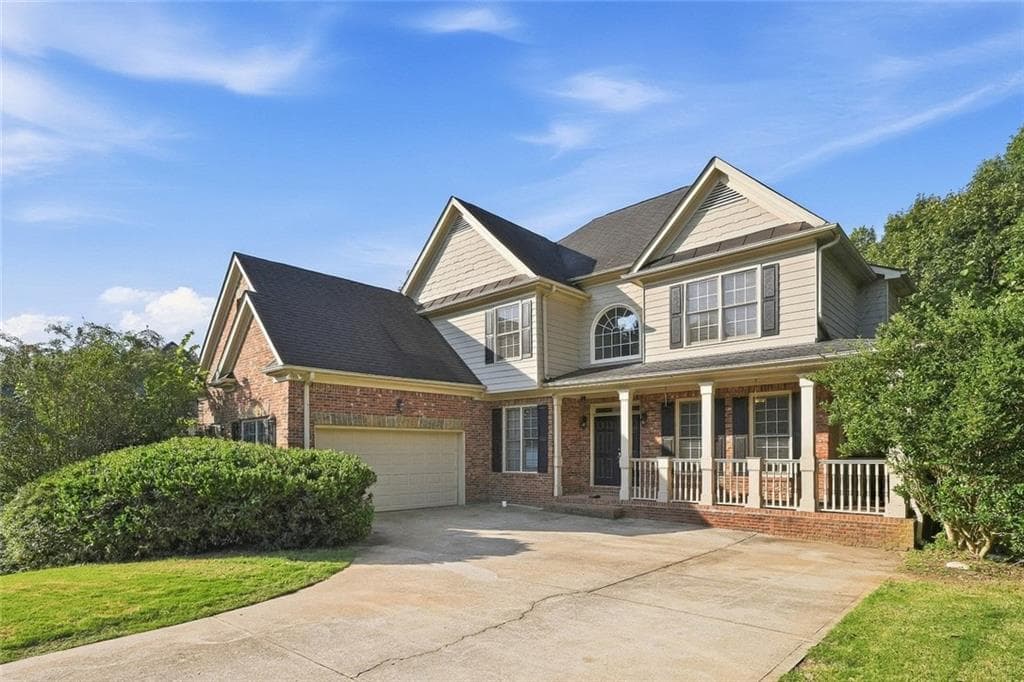 5 bedroom, 4 bathroom, 4,686 sq ft single family residence for sale at 2090 Misty Oaks Drive, Buford, GA 30519 — photo 2