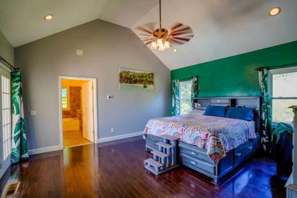 5 bedroom, 6 bathroom, 4,096 sq ft single family residence for sale at 245 Foothills Drive, Murrayville, GA 30564 — photo 10