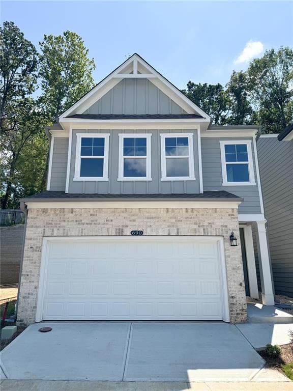 3 bedroom, 3 bathroom, 2,046 sq ft single family residence for rent at 690 Smokey Quartz Way, Kennesaw, GA 30144 for $2,600 a month