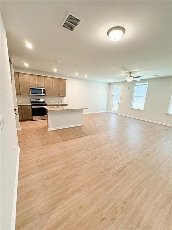 3 bedroom, 3 bathroom, 2,046 sq ft single family residence for rent at 690 Smokey Quartz Way, Kennesaw, GA 30144 for $2,600 a month — photo 4