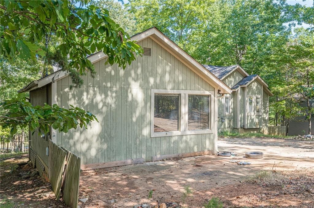 3 bedroom, 3 bathroom, 2,387 sq ft single family residence for sale at 141 Red Cloud Drive, Waleska, GA 30183 — photo 2