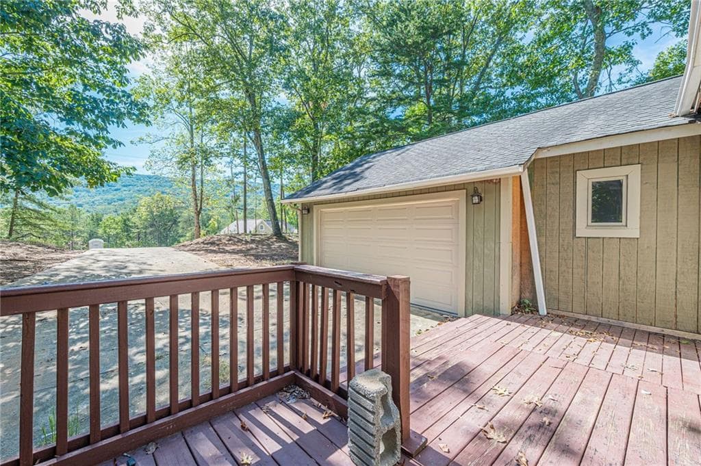 3 bedroom, 3 bathroom, 2,387 sq ft single family residence for sale at 141 Red Cloud Drive, Waleska, GA 30183 — photo 7