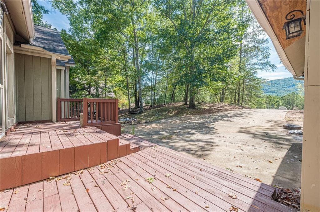 3 bedroom, 3 bathroom, 2,387 sq ft single family residence for sale at 141 Red Cloud Drive, Waleska, GA 30183 — photo 8