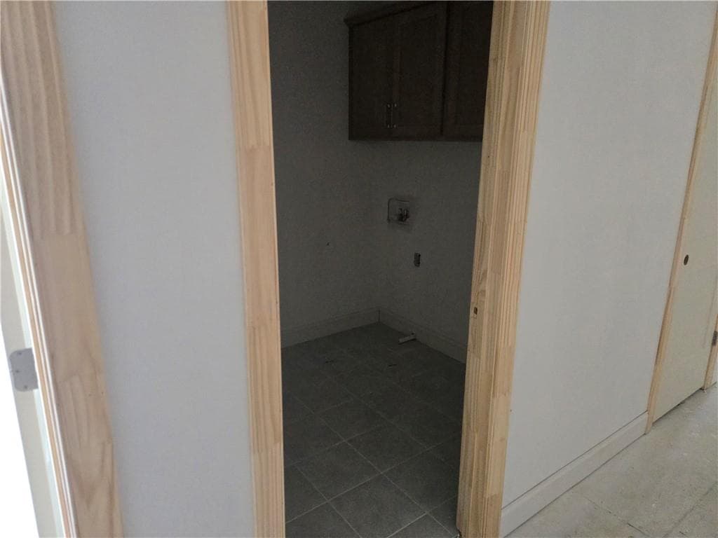 4 bedroom, 4 bathroom, 3,429 sq ft single family residence for sale at 993 Homepark Circle, Buford, GA 30518 — photo 8