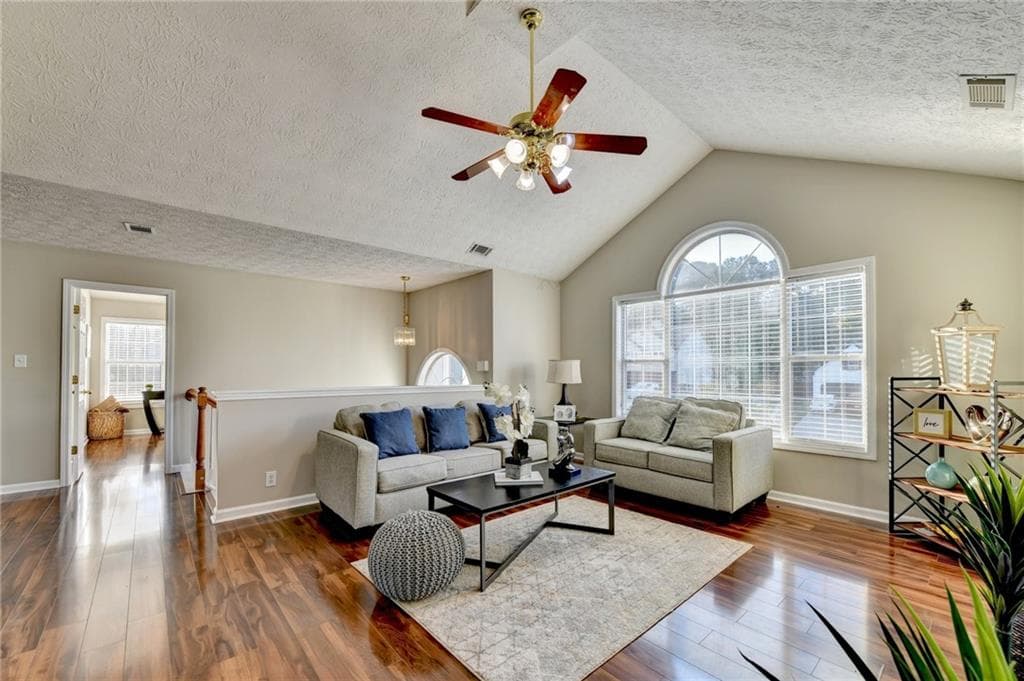 4 bedroom, 3 bathroom, 2,034 sq ft single family residence for sale at 3921 Pine Gorge Court, Dacula, GA 30019 — photo 7